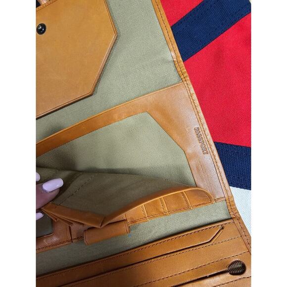 LL Bean Canvas/ leather Travel Passport ID Organizer for man or woman - Picture 8 of 13